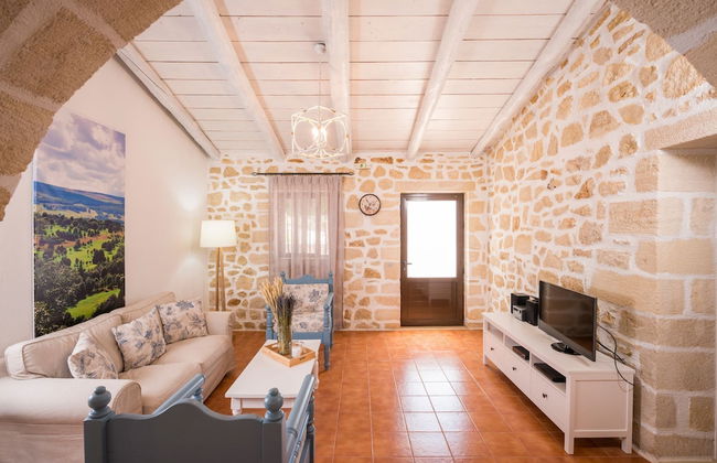Kontis Village - Photo 52