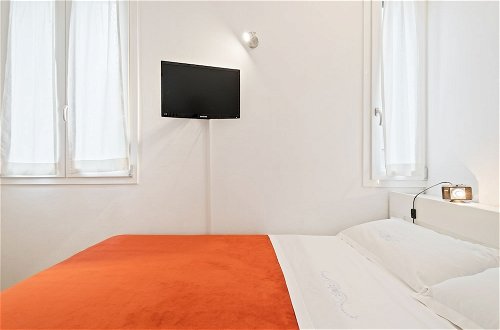 Photo 4 - Pratello Luminous & Cozy Apartment In Centro
