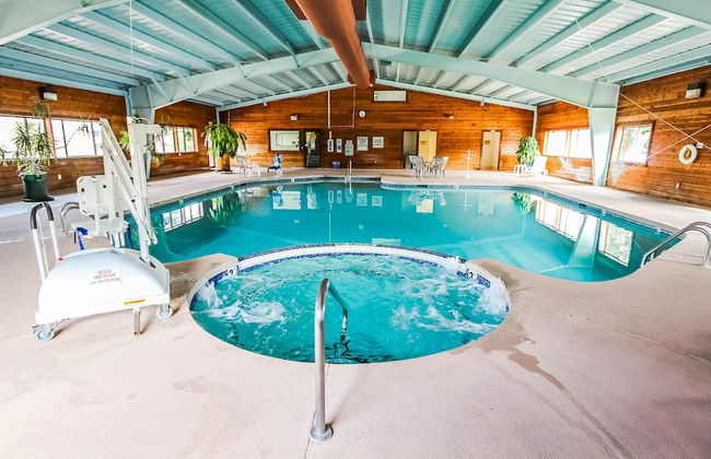 Roundhouse Resort - Photo 61