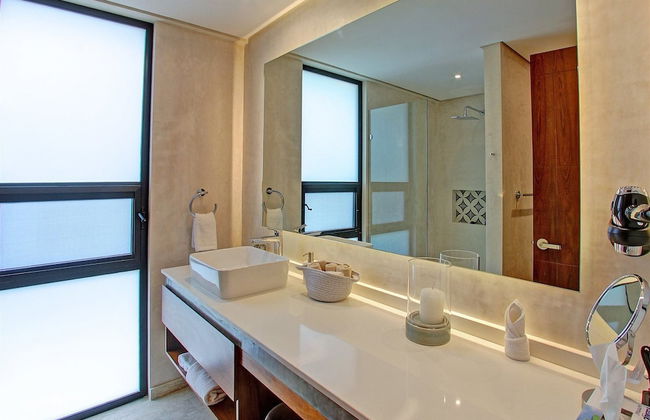 Loveboat Penthouse Studio With Private Splash Pool – PENTHOUSE 5 B – By Salt-Kisses - Foto 14