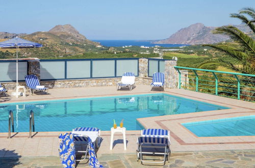 Photo 19 - Chic Villa in Lefkogia Crete With Swimming Pool