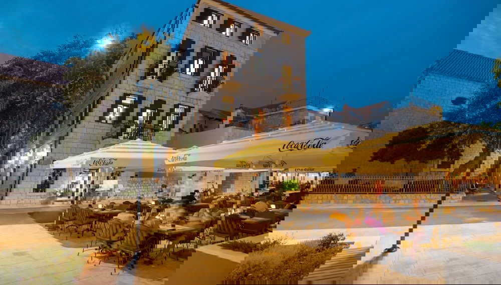 Primary image