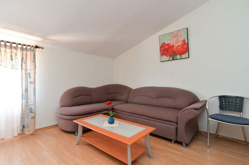 Photo 11 - Apartment 250