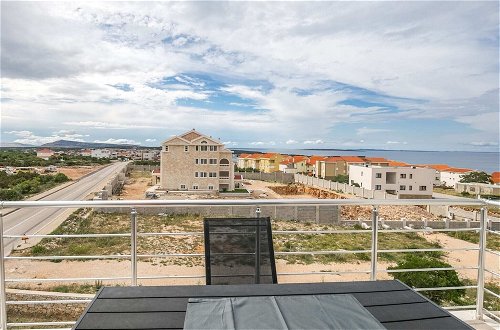 Photo 20 - Contemporary Apartment in Novalja With Barbecue