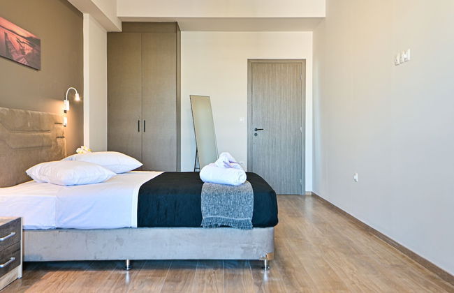 Thisean Modern Suites by Athens Stay - Photo 9