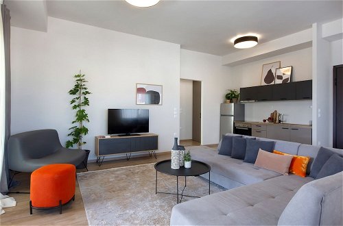 Photo 30 - Thisean Modern Suites by Athens Stay