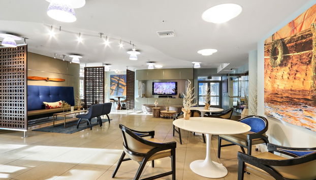 Lobby lounge