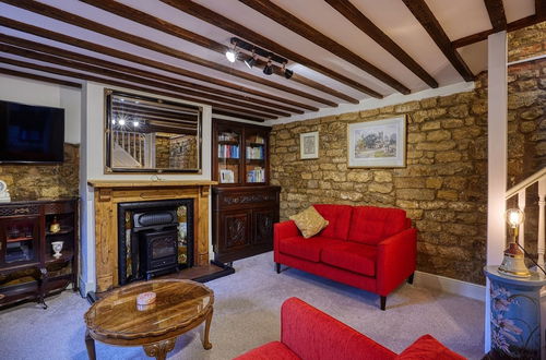 Photo 11 - Fab 2 Bed Cotswolds Cottage With Private Courtyard