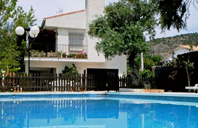 Villa Los Rosales - Photo 1
