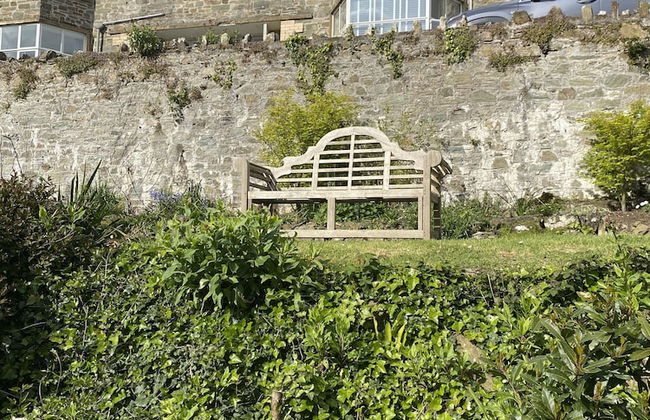 Beachside 2-bed - Sleeps 4, Parking & Pet Friendly - Foto 12