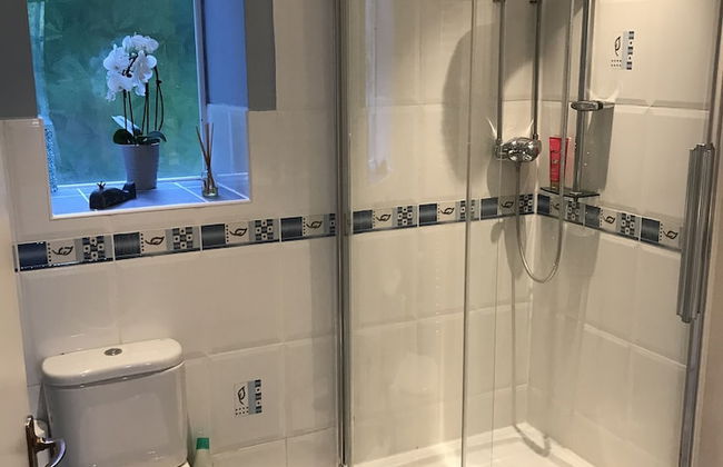 Beachside 2-bed - Sleeps 4, Parking & Pet Friendly - Foto 6