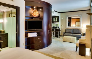 Foto 3 - SBV Luxury Ocean Hotel Suites