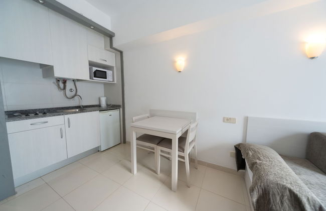 Apartamentos Embat - Foto 12