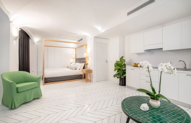 Luxury Villa with Penthouse, Pools and Sea View - Foto 52