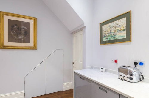 Foto 13 - Fantastic, Traditional 1bed Apartment, Pimlico