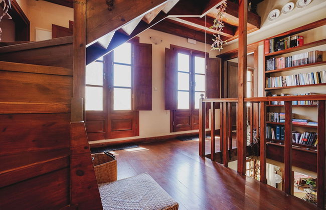 Serene Indoor Pool & Hamam Villa - Photo 35