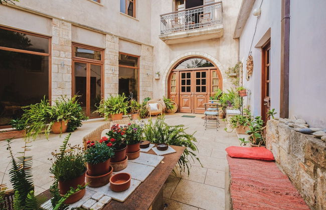 Serene Indoor Pool & Hamam Villa - Photo 50