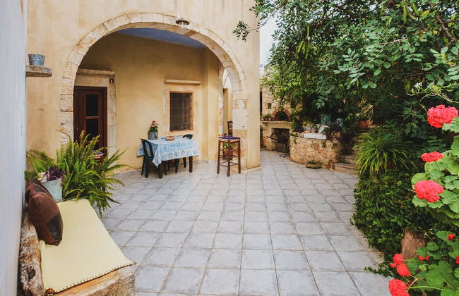 Serene Indoor Pool & Hamam Villa - Photo 52