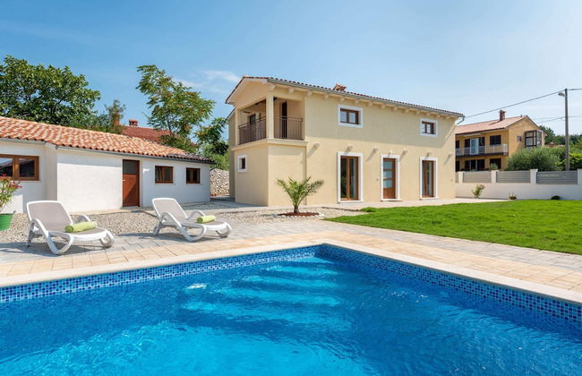 Holiday Home in Labin With Private Pool - Foto 1