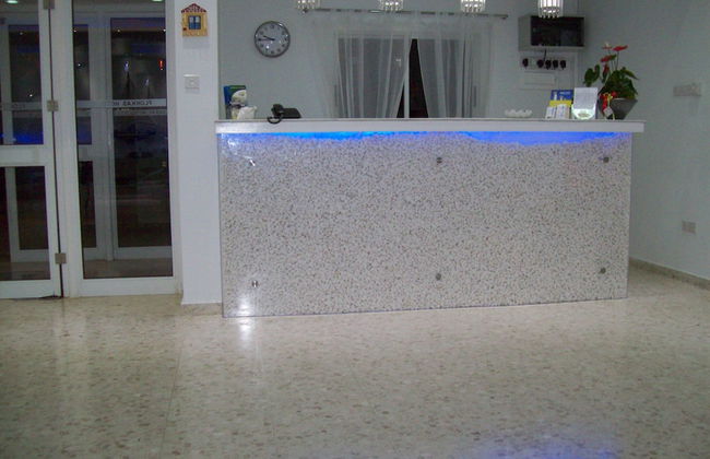 Flokkas Hotel Apartments - Foto 5