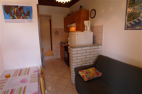 Foto 5 - Apartment for two Persons With Swimming Pool Near the Beach
