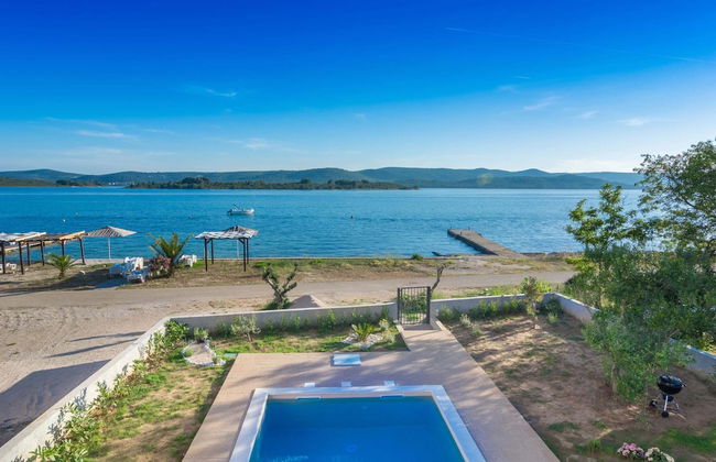 Villa in Turanj With Stunning Sea Views - Foto 18