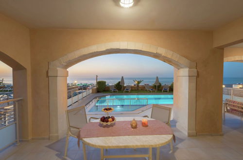 Foto 17 - Beautiful Villa in Rethimnon Crete With Private Pool