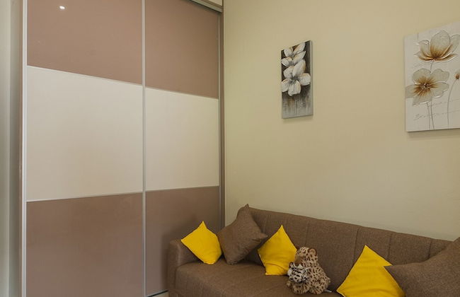 Spacious & New fully equipped Home with Parking - Foto 32