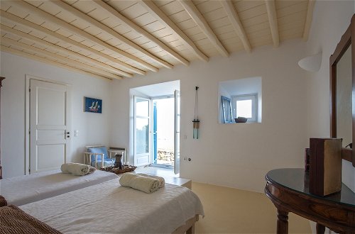 Photo 4 - Villa Cycladic Breeze Tranquil & Private