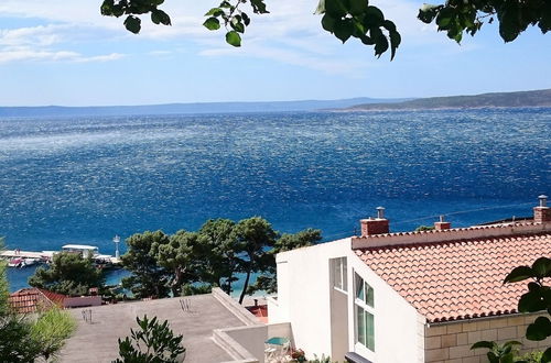 Photo 33 - Delightfully Decorated Apartment with Sea View near Beach