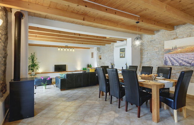 Villa in Batlug With Private Pool - Foto 44