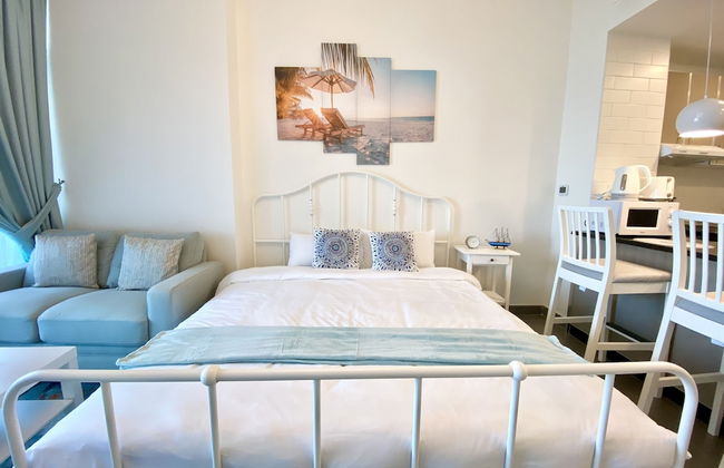 Marco Polo - Pastel Studio with Stunning Aerial City Views - Foto 5