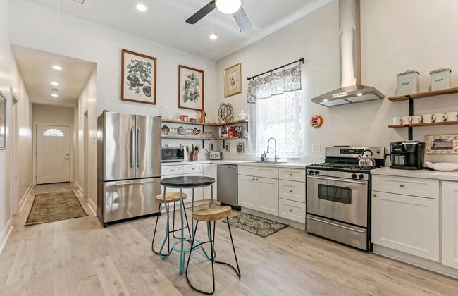 Renovated Historic 4BR House Near Magazine St & Uptown - Foto 5