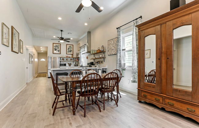 Renovated Historic 4BR House Near Magazine St & Uptown - Foto 3