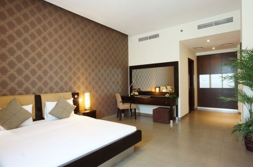 Photo 5 - First Royal Hotel Apartment