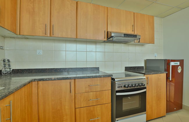 OYO Home 263 1BHK Hub canal 1 - Foto 14