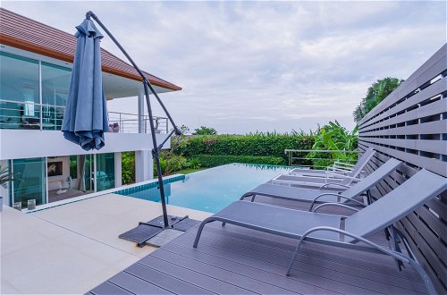 Foto 26 - Luxury 3 Bedroom Villa, Sea View (PM-A5)
