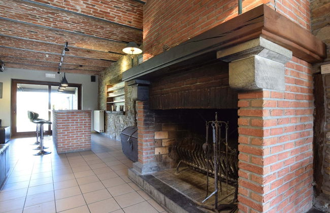Alluring Farmhouse in Lavacherie with Hot Tub - Foto 27