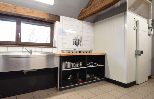 Alluring Farmhouse in Lavacherie with Hot Tub - Foto 12