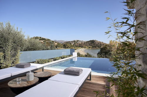 Photo 1 - Beachfront Luxurious Villa w Private Heated Pool