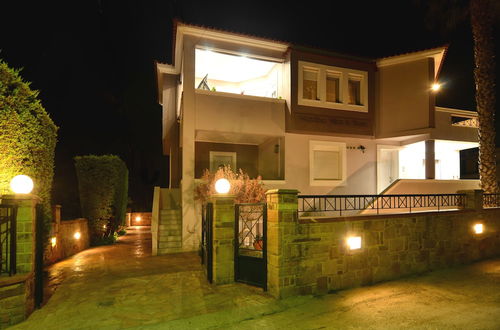 Photo 30 - Mastiha Villas in Town