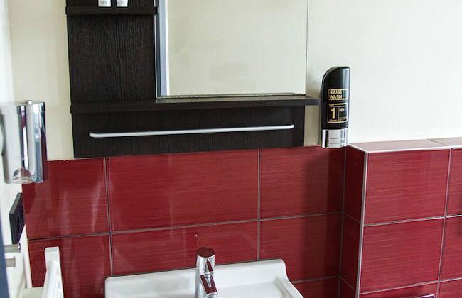 Base Apartments - Foto 15