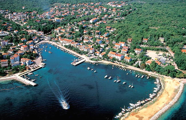 Apartment in Sveti Vid Near the Adriatic - Photo 30