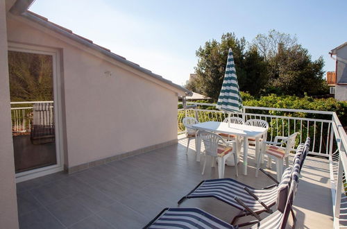 Photo 21 - Adorable House Apartment With Roof Terrace