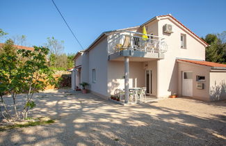 Photo 1 - Adorable House Apartment With Roof Terrace