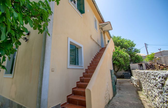 Casa Tsounis - Photo 25
