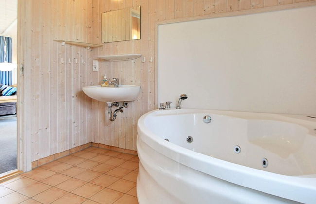 Holiday Home in Otterndorf - Photo 4