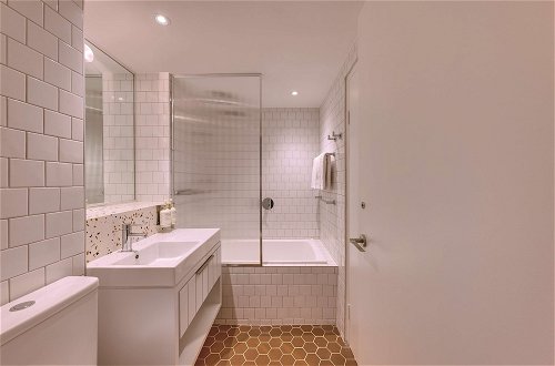 Photo 58 - Adina Apartment Hotel Sydney Chippendale