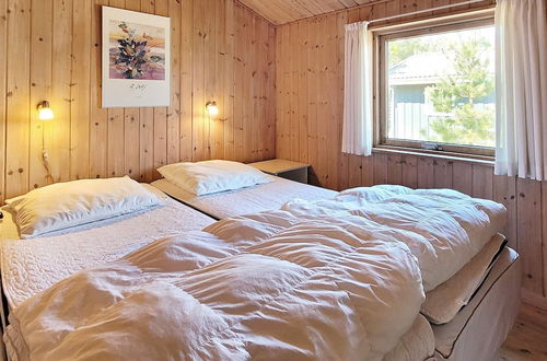 Photo 8 - 8 Person Holiday Home in Nexo-by Traum