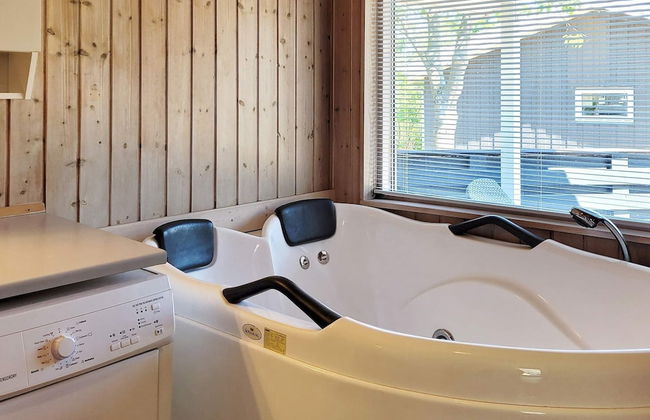8 Person Holiday Home in Nexo-by Traum - Foto 4